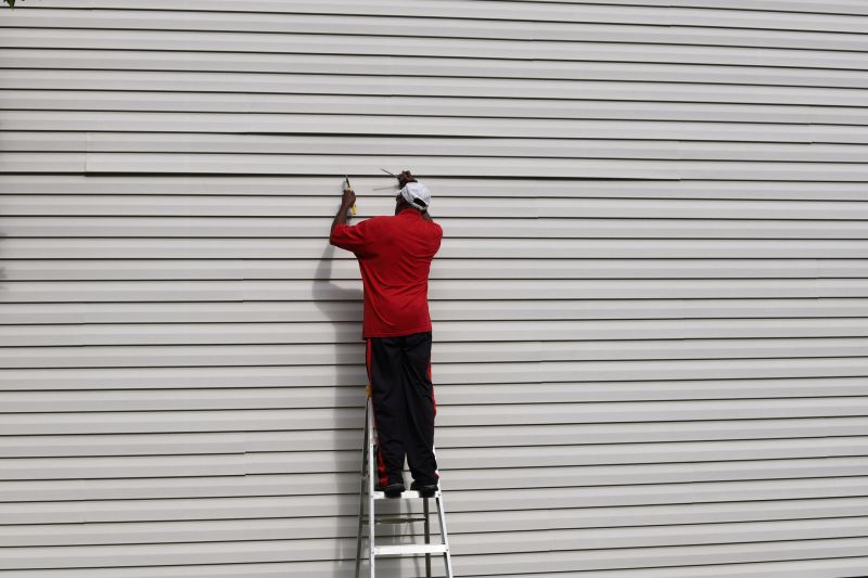 Experienced Siding Installers